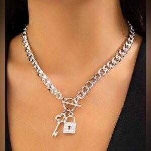 ✨New ✨Silver Chain Necklace with Key and Lock Pendant ✨